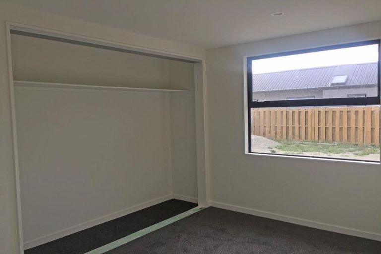 Photo of property in 38 Mount Creighton Crescent, Wanaka, 9305