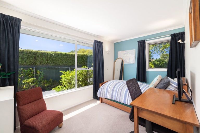 Photo of property in 105 Lowry Avenue, Redwood, Christchurch, 8051