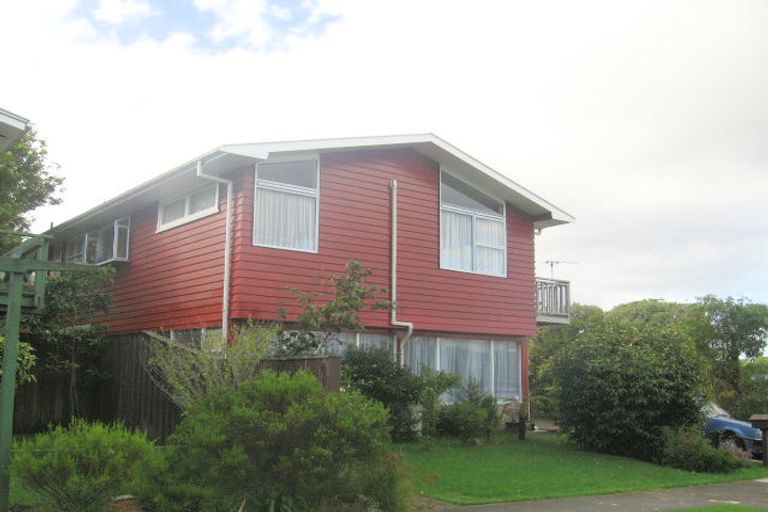 Photo of property in 54 Harbour View Road, Harbour View, Lower Hutt, 5010