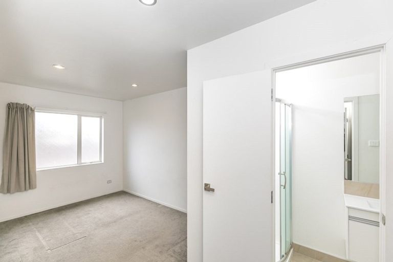 Photo of property in 2/61 York Street, Hamilton East, Hamilton, 3216