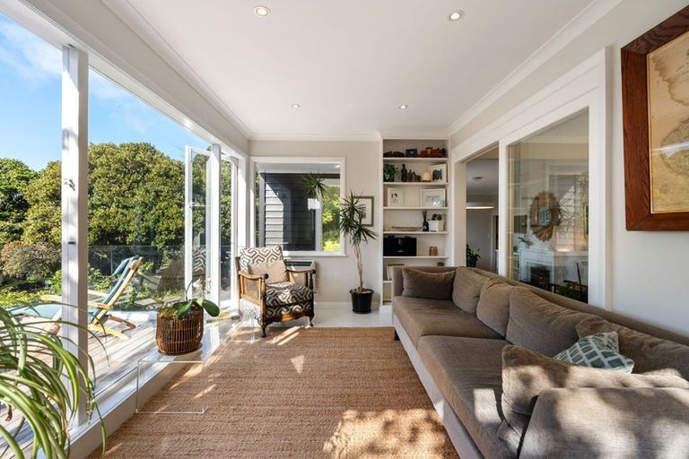 Photo of property in 33 Wade Street, Wadestown, Wellington, 6012