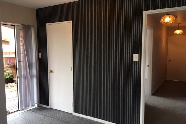 Photo of property in 2/527 Weymouth Road, Weymouth, Auckland, 2103