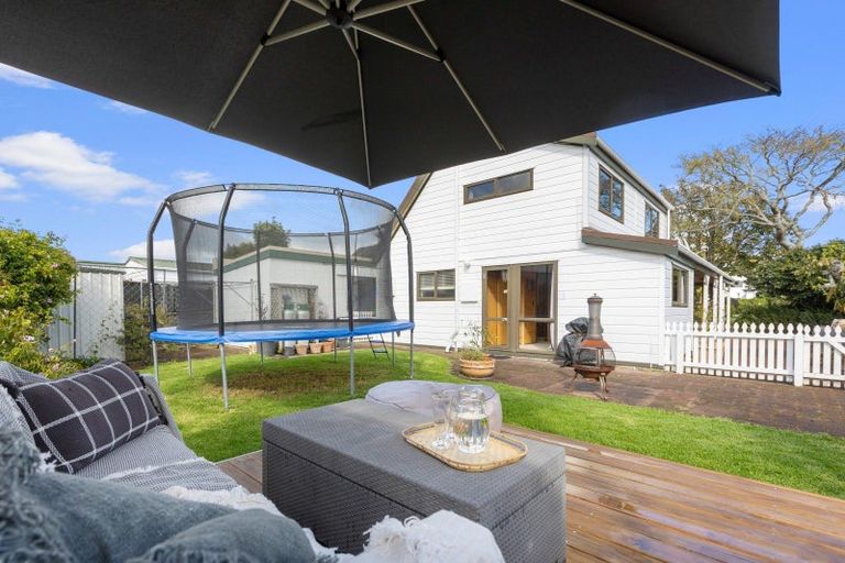 Photo of property in 171 Brooklands Road, Vogeltown, New Plymouth, 4310