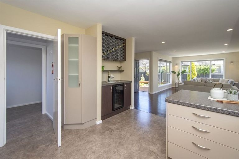 Photo of property in 13 Malta Crescent, South New Brighton, Christchurch, 8062