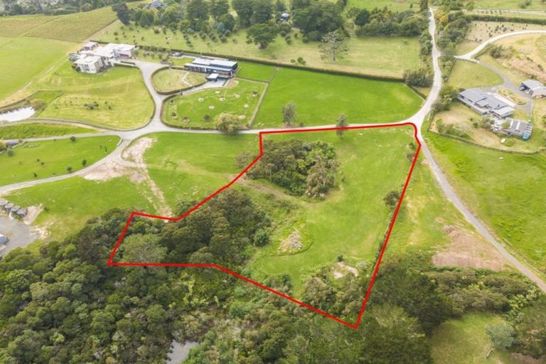 Photo of property in 101 Messenger Road, Stillwater, Silverdale, 0993