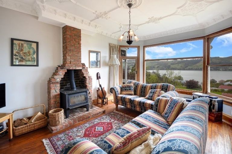 Photo of property in 1 Seddon Street, Ravensbourne, Dunedin, 9022