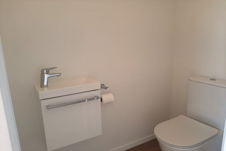 Photo of property in 29/47a Huntington Drive, Huntington Park, Auckland, 2013