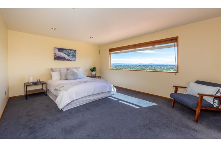 Photo of property in 19 Delhi Place, Cashmere, Christchurch, 8022