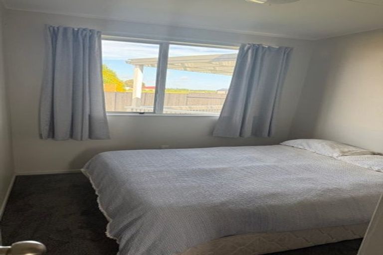 Photo of property in 9 Flygers Line, Milson, Palmerston North, 4414