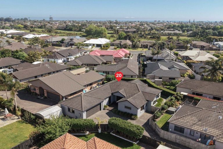 Photo of property in 20 Ohope Place, Papamoa Beach, Papamoa, 3118