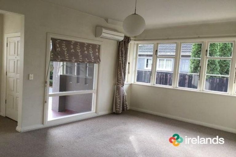 Photo of property in 16 Halton Street, Strowan, Christchurch, 8052