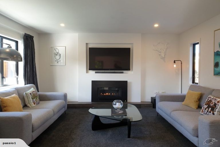 Photo of property in 21b Stewart Crescent, Hokowhitu, Palmerston North, 4410