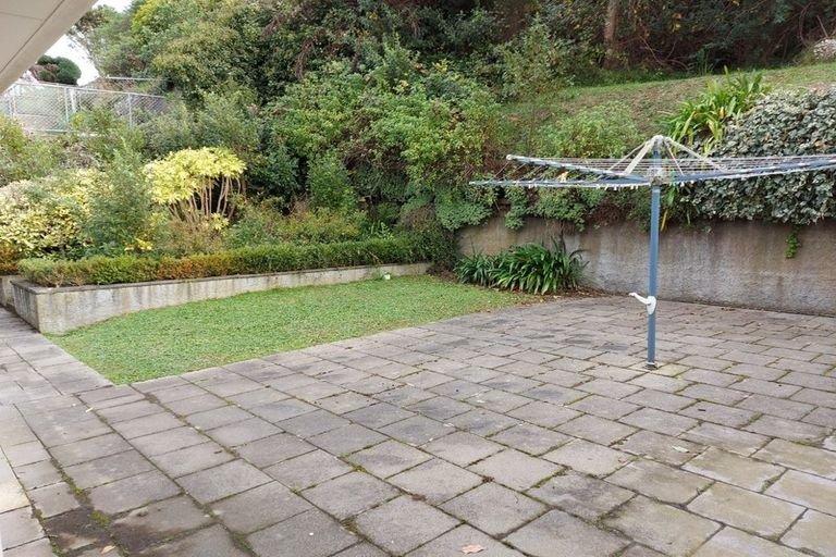 Photo of property in 11 Angell Street, Johnsonville, Wellington, 6037