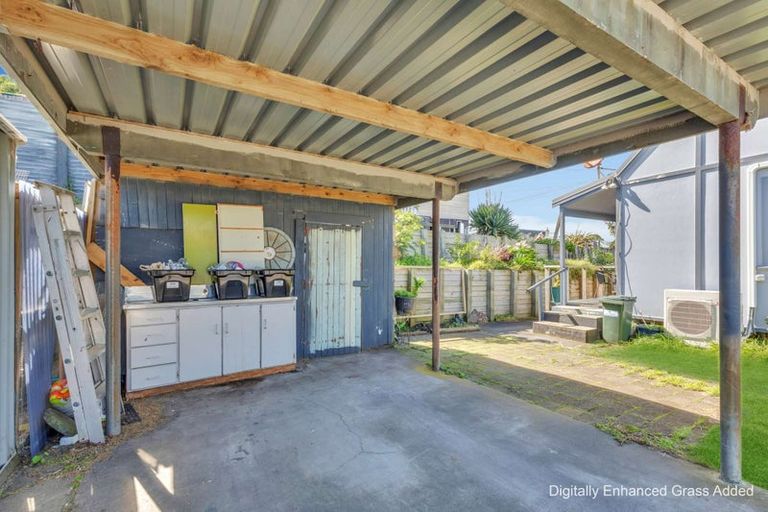 Photo of property in 23 Manuka Street, Castlecliff, Whanganui, 4501