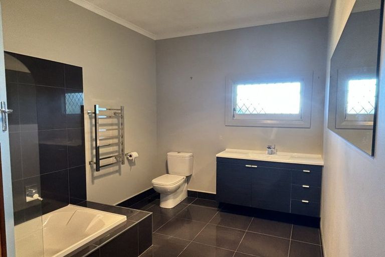 Photo of property in 403 Pepper Street, Saint Leonards, Hastings, 4120