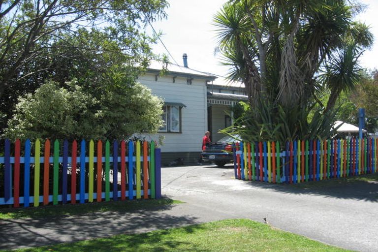 Photo of property in 3 Pirinoa Street, Feilding, 4702