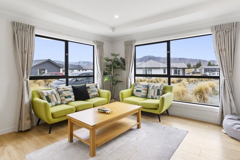 Photo of property in 16 Jimmys Lane, Lake Tekapo, 7999