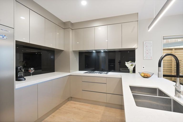 Photo of property in 23b Westgate Drive, Westgate, Auckland, 0614