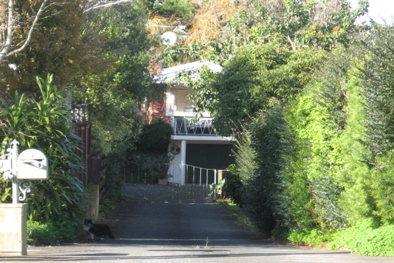 Photo of property in 9 Kelvyn Grove, Hillpark, Auckland, 2102