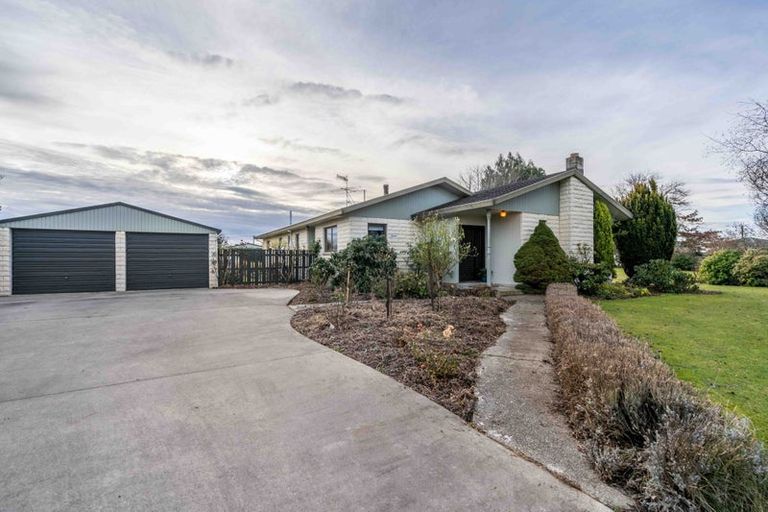 Photo of property in 11 Devon Street, Riversdale, 9776