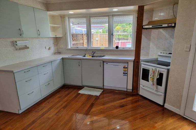 Photo of property in 9 Lynmore Drive, Hillpark, Auckland, 2102