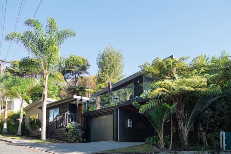 Photo of property in 11 Ferndale Drive, Snells Beach, 0920