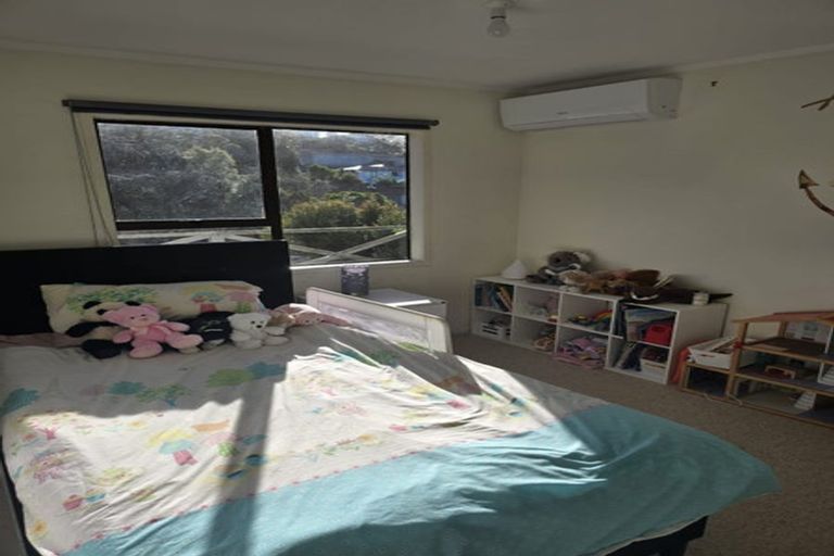 Photo of property in 34 Finn Place, Totara Vale, Auckland, 0629