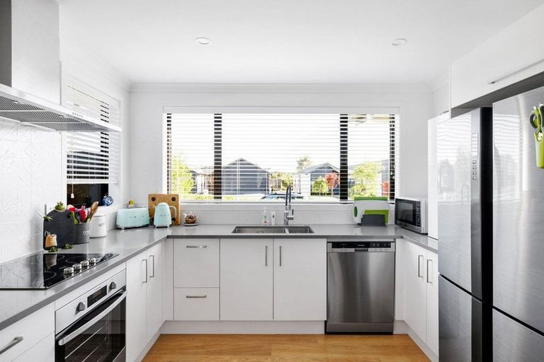 Photo of property in 12 Ruru Street, Cambridge, 3434