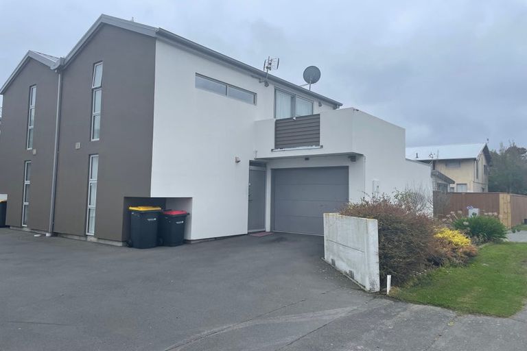 Photo of property in 1/473 Barbadoes Street, Edgeware, Christchurch, 8013