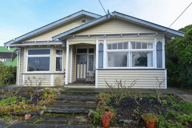 Photo of property in 5 Jessie Street, Maia, Dunedin, 9022