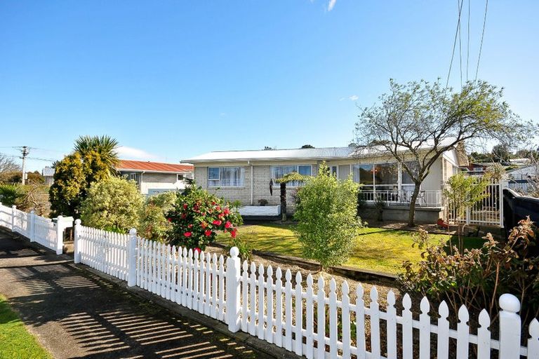 Photo of property in 194 Whatawhata Road, Dinsdale, Hamilton, 3204