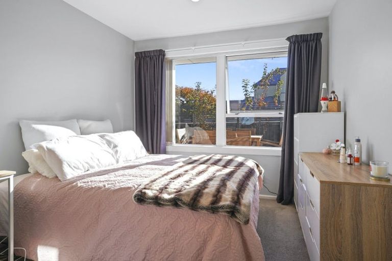 Photo of property in 515 Harewood Road, Harewood, Christchurch, 8051