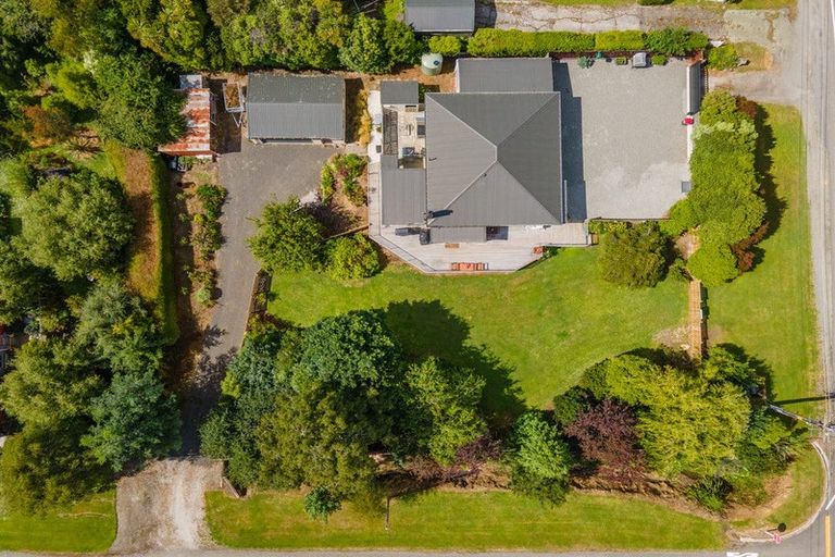 Photo of property in 8 London Street, Hampden, 9410