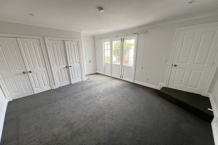 Photo of property in 78 Pirie Street, Mount Victoria, Wellington, 6011