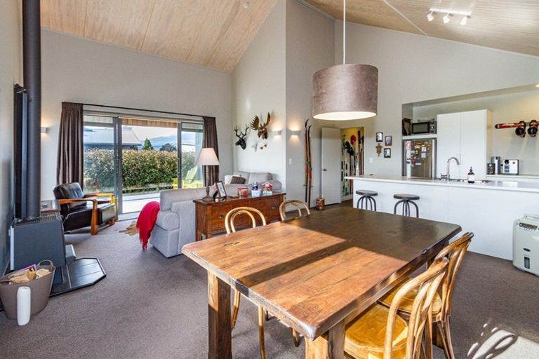 Photo of property in 60 Snowmass Drive, Ohakune, 4625