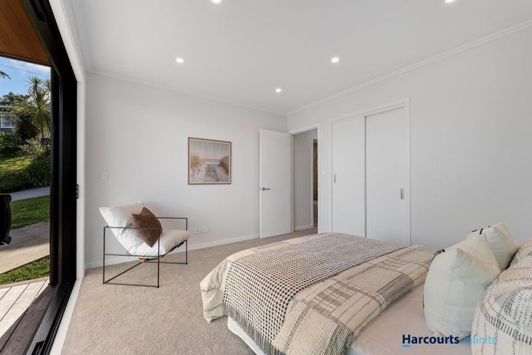 Photo of property in 545 Beach Road, Murrays Bay, Auckland, 0630