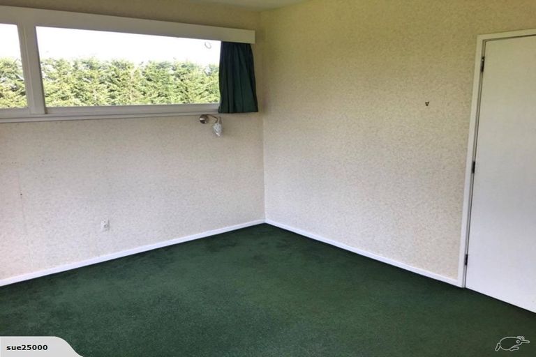 Photo of property in 76 Hawthornden Road, Avonhead, Christchurch, 8042