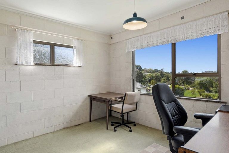 Photo of property in 3 Coach Drive, Otumoetai, Tauranga, 3110