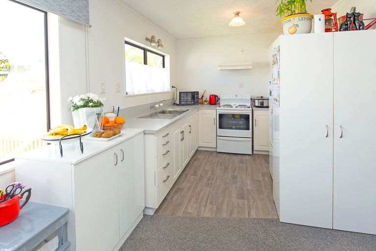 Photo of property in 19a Brixton Road, Manly, Whangaparaoa, 0930