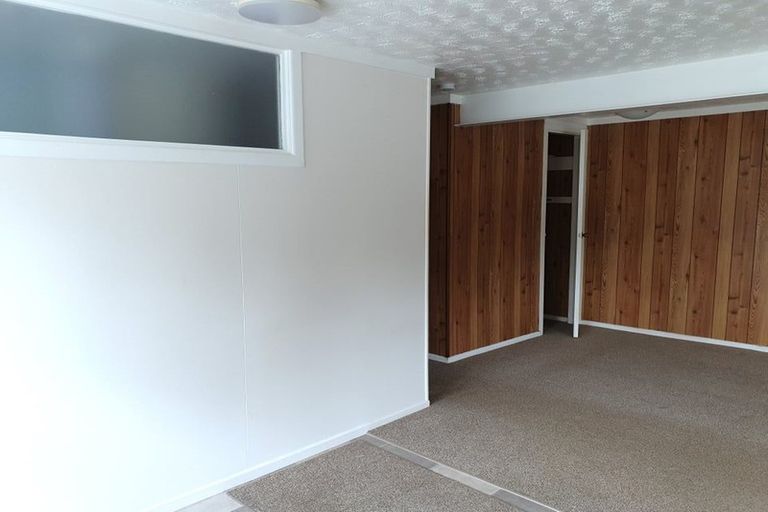 Photo of property in 14 Ranch Avenue, Beach Haven, Auckland, 0626