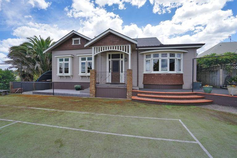 Photo of property in 51 Cambridge Road, Hillcrest, Hamilton, 3216