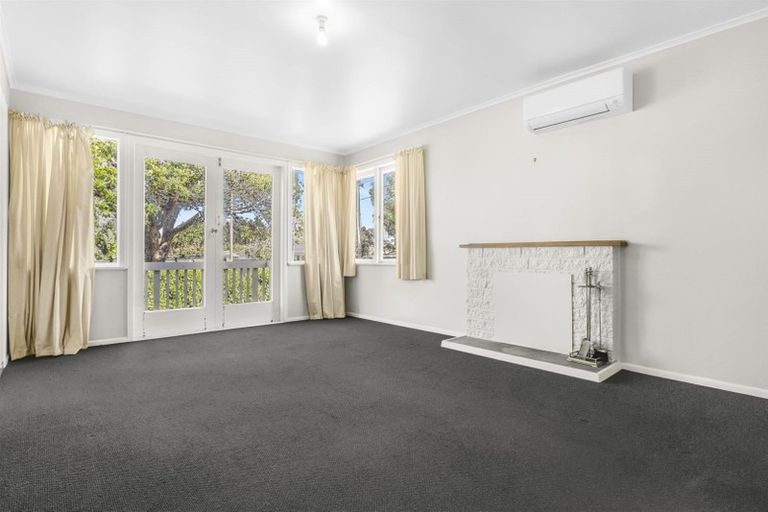 Photo of property in 116 St Georges Road, Avondale, Auckland, 0600