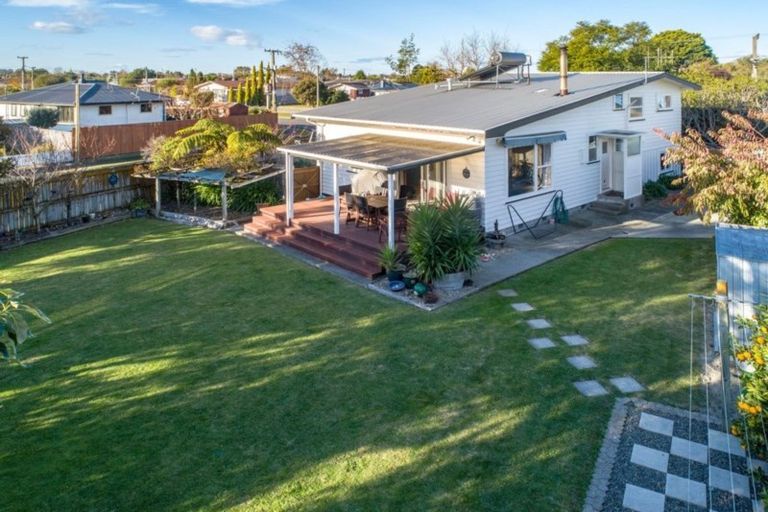 Photo of property in 22 Hastie Place, Onekawa, Napier, 4110
