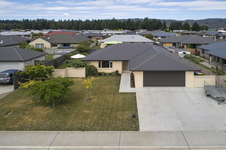 Photo of property in 17 Briar Crescent, Alexandra, 9320