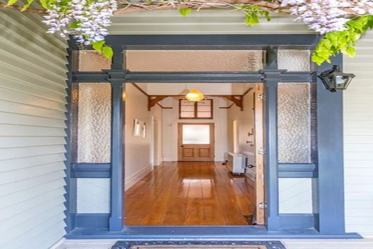 Photo of property in 11 Strickland Street, Sydenham, Christchurch, 8023