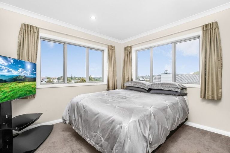 Photo of property in 11 Anselmi Ridge Road, Pukekohe, 2120