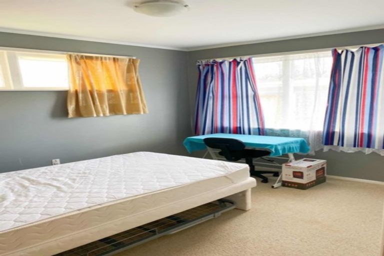 Photo of property in 28 Regent Street, Silverdale, Hamilton, 3216