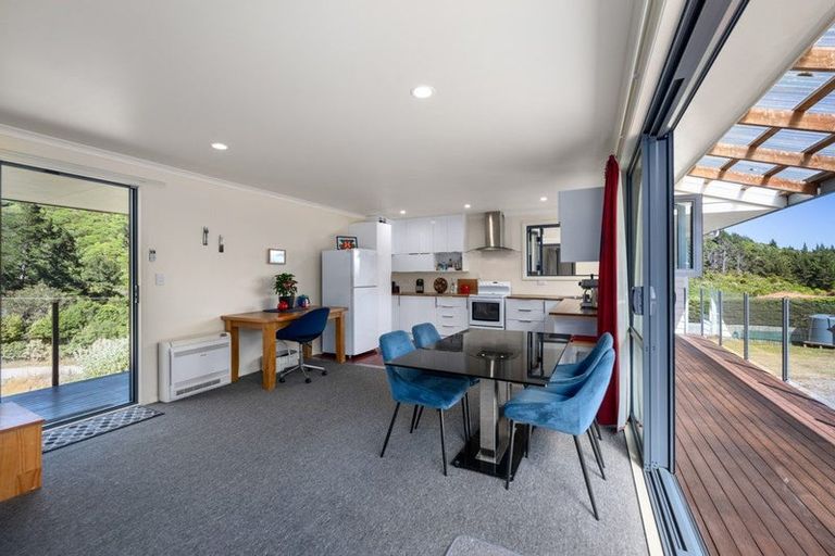 Photo of property in 127 Boons Valley Road, Waikawa, Picton, 7220