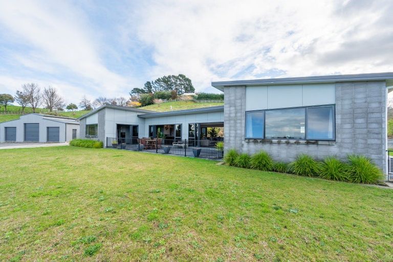 Photo of property in 65 Avery Road, Eskdale, Napier, 4182