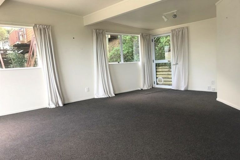 Photo of property in 41a Onslow Road, Khandallah, Wellington, 6035